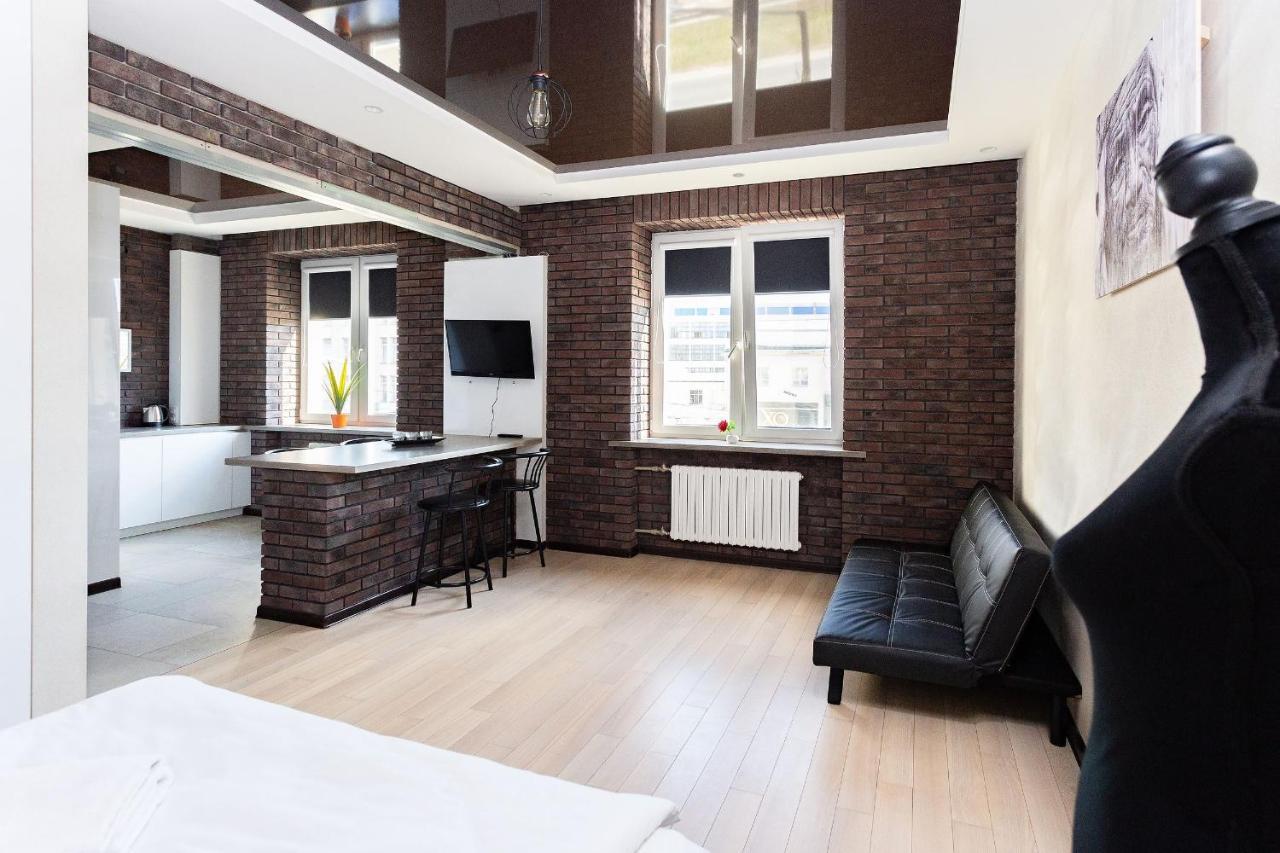 Apartments On Ploscha Yakuba Kolasa 민스크 외부 사진