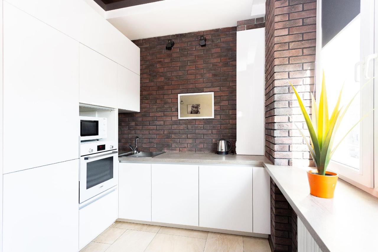 Apartments On Ploscha Yakuba Kolasa 민스크 외부 사진