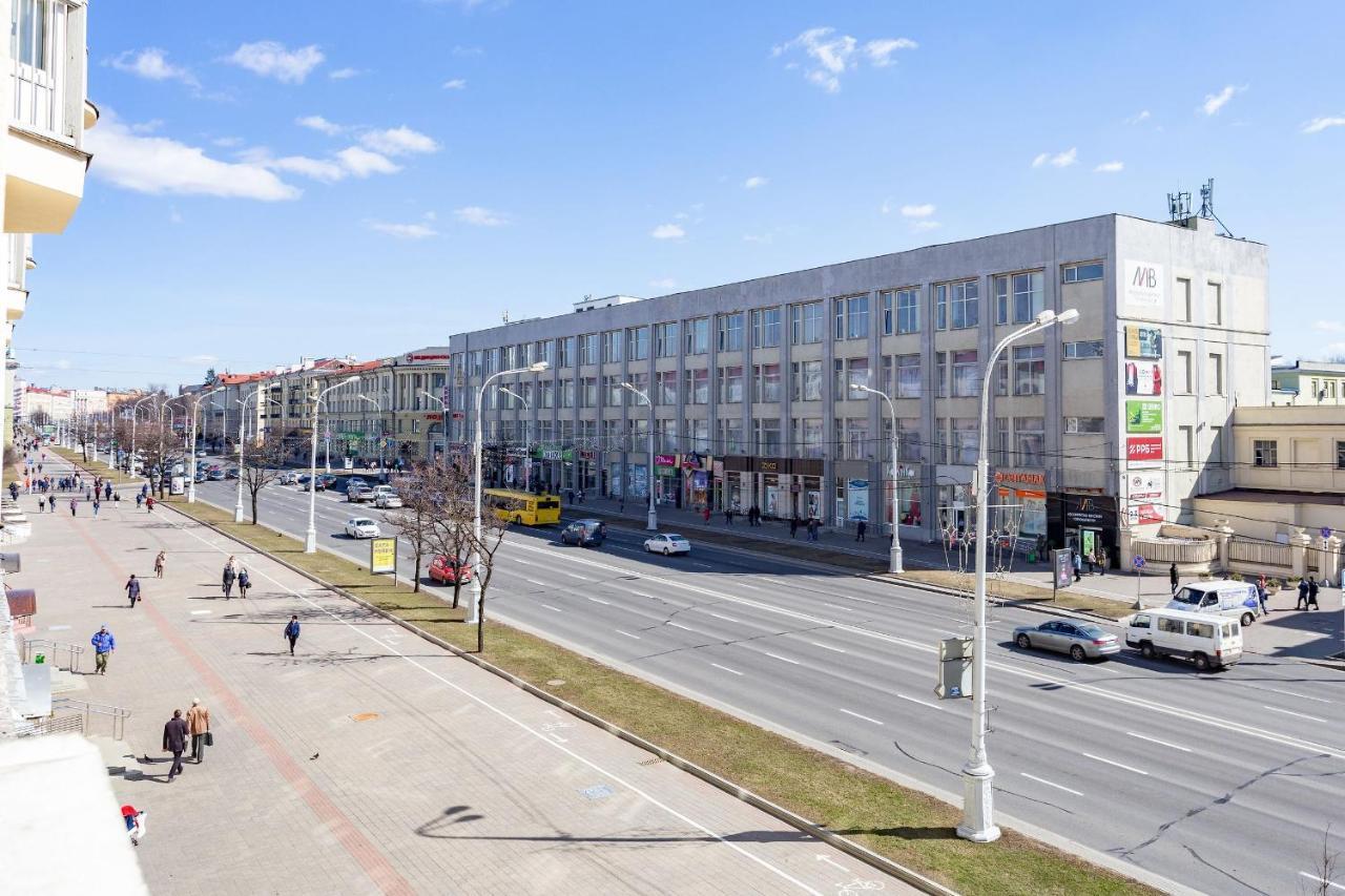 Apartments On Ploscha Yakuba Kolasa 민스크 외부 사진