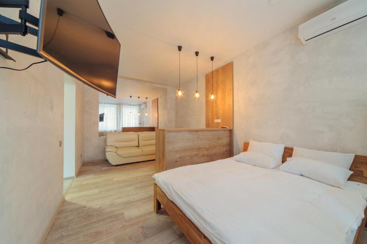 Apartments On Ploscha Yakuba Kolasa 민스크 외부 사진
