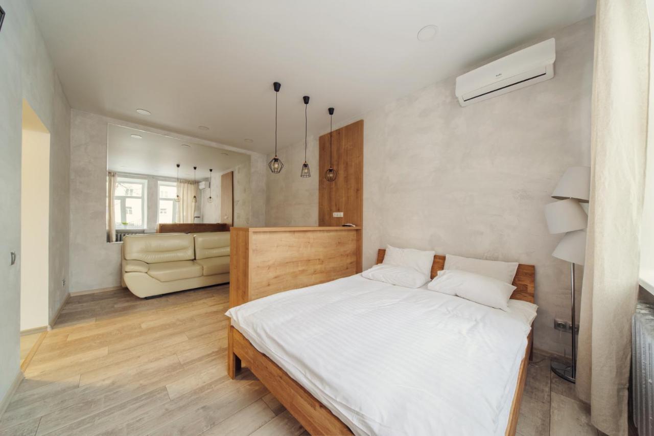 Apartments On Ploscha Yakuba Kolasa 민스크 외부 사진